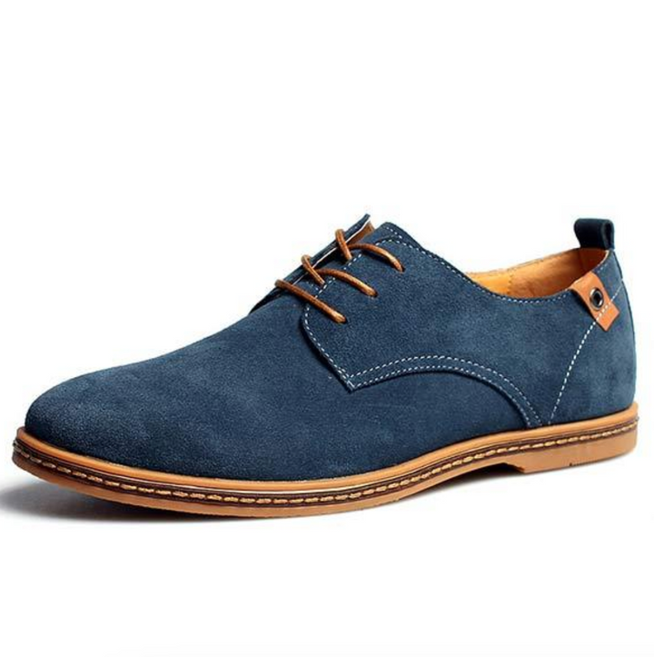 Men's stylish black leather lace-up Derby shoes, perfect for elegant formal or smart casual wear.