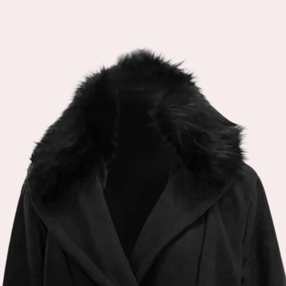 Elegant Vincenzo men's black winter coat, perfect for a stylish and warm cold-weather look.