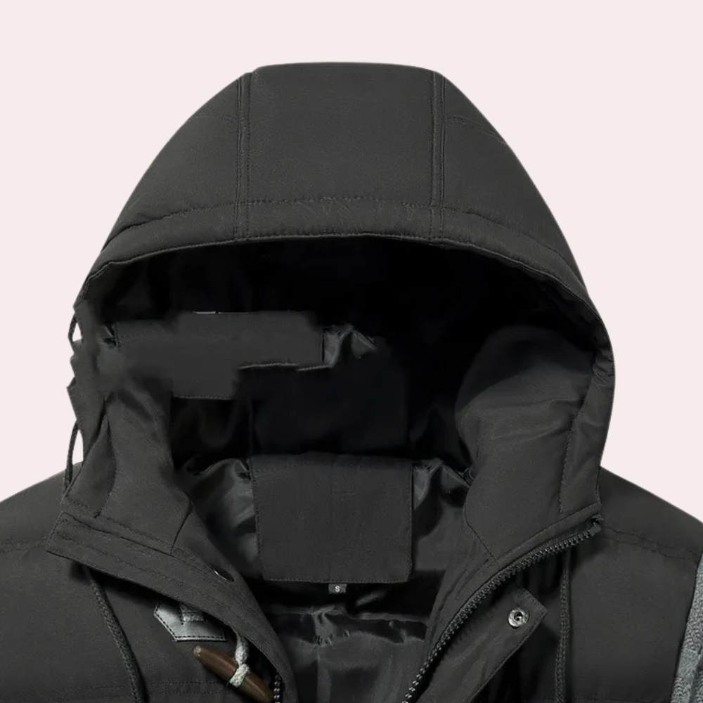 Insulated men's warm winter jacket, perfect for cold weather. A stylish addition to any men's fashion.