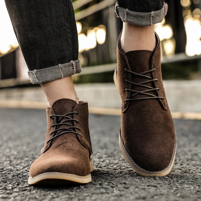 Versatile men's ankle boots, sleek chukka design. Ideal comfortable footwear for any casual occasion.