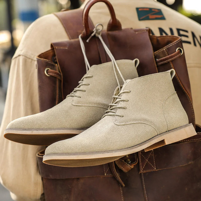 Men's everyday chukka boots, providing comfortable support & a stylish look for casual or smart-casual outfits.