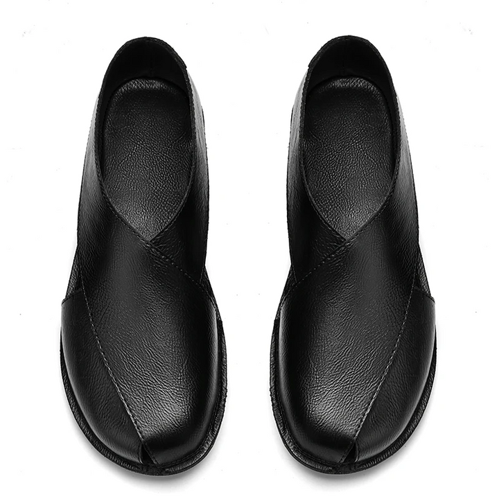 Everyday men's slip-on sandals, open-toe, with a comfortable crossover design for summer.