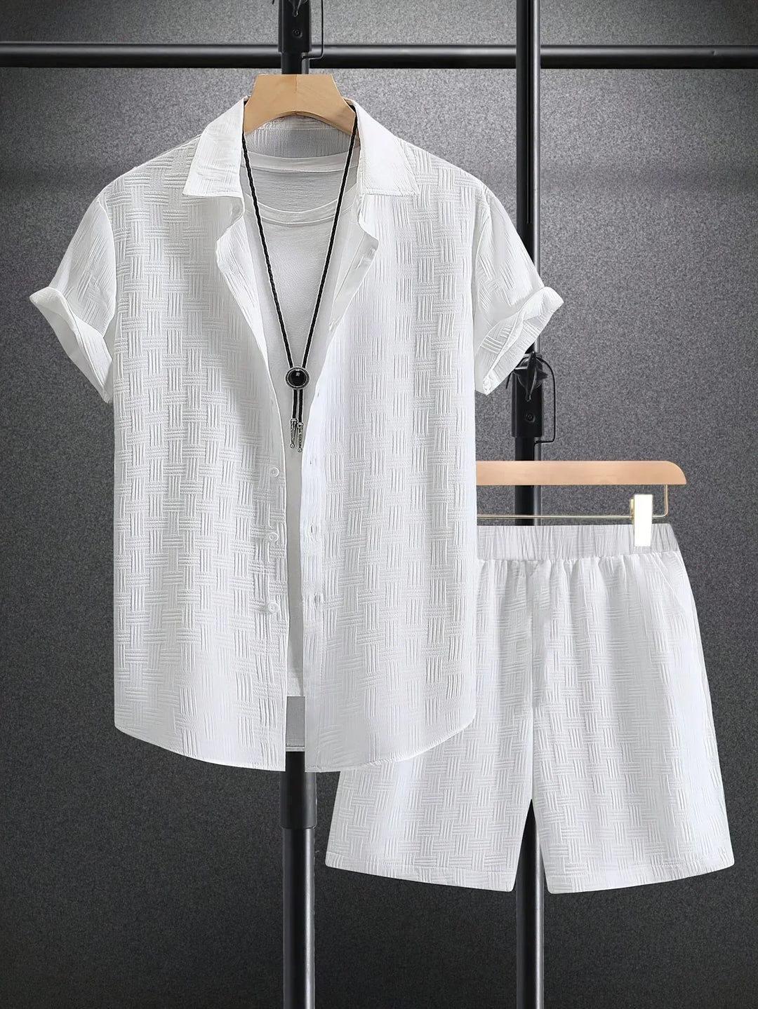 Easygoing men's casual set. A comfortable and stylish 2-piece polyester blend outfit for modern fashion.