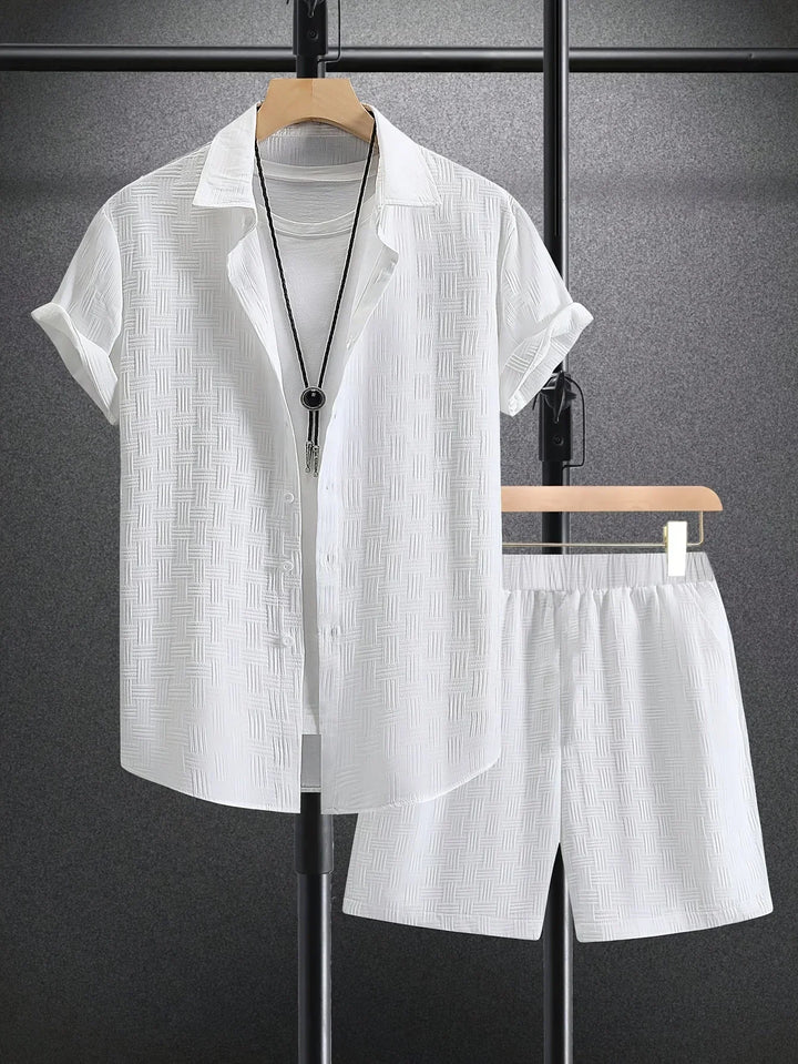 Easygoing men's casual set. A comfortable and stylish 2-piece polyester blend outfit for modern fashion.