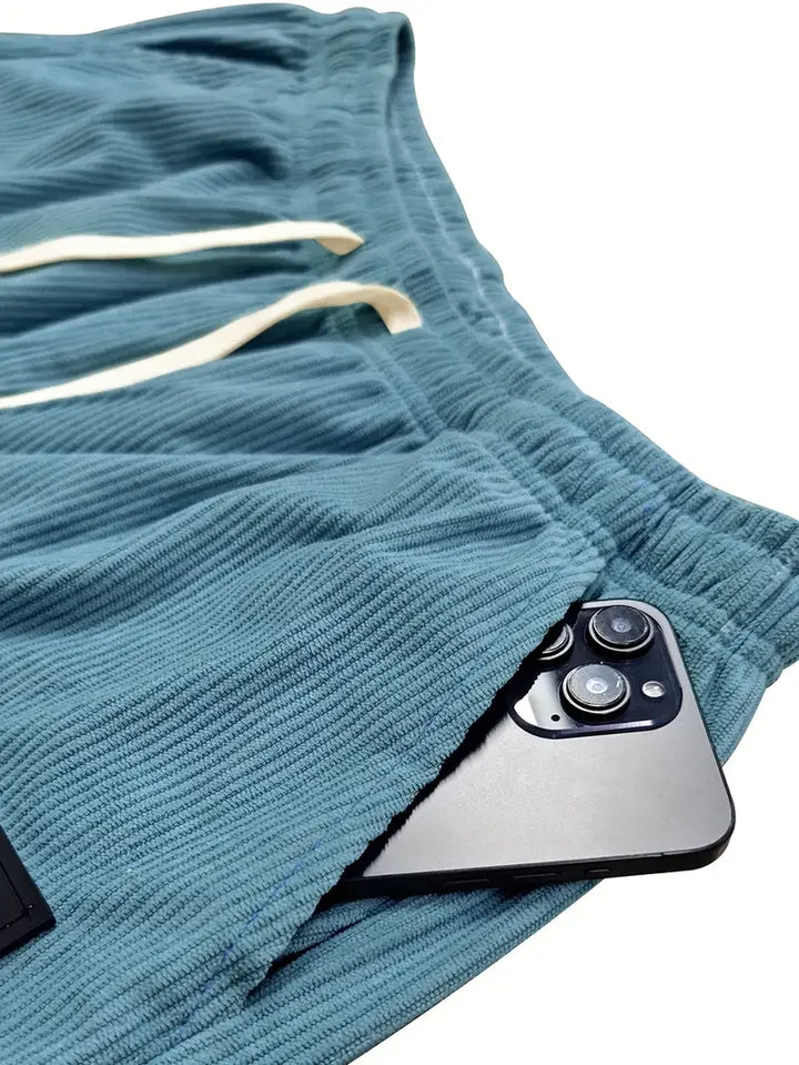 Stylish green men's casual pants, relaxed fit & comfortable for daily wear.