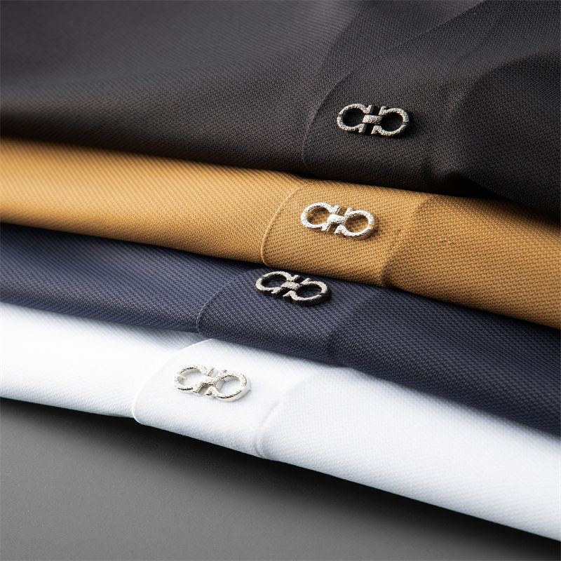 Casual men's polo & tailored pants set. Stylish, comfortable two-piece outfit, perfect for everyday wear and relaxation.