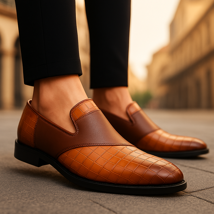 Sleek men's croc-pattern slip-on loafers: Sophisticated formal footwear, perfect for evening events & business.