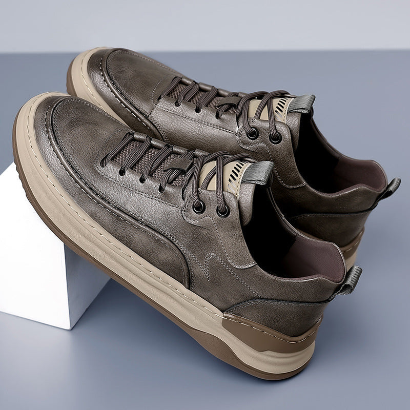 Black men's stylish everyday sneakers, perfect for supreme comfort, walking & casual outfits.