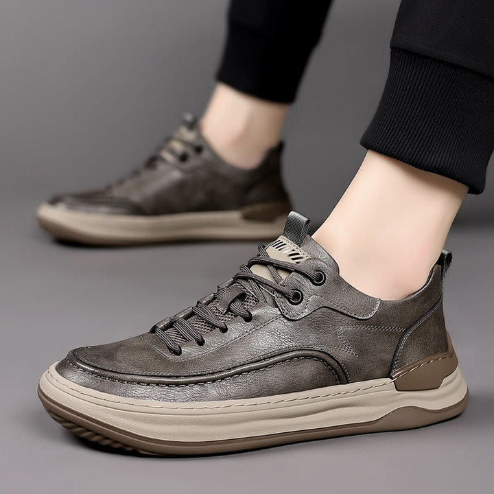 Fashionable men's casual sneakers, versatile for everyday style & comfortable walking.