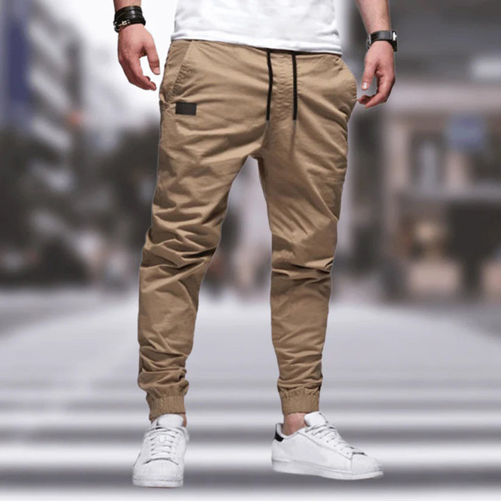 Trendy men's Axel trousers, comfortable for summer fashion. Versatile casual pants for everyday stylish wear.