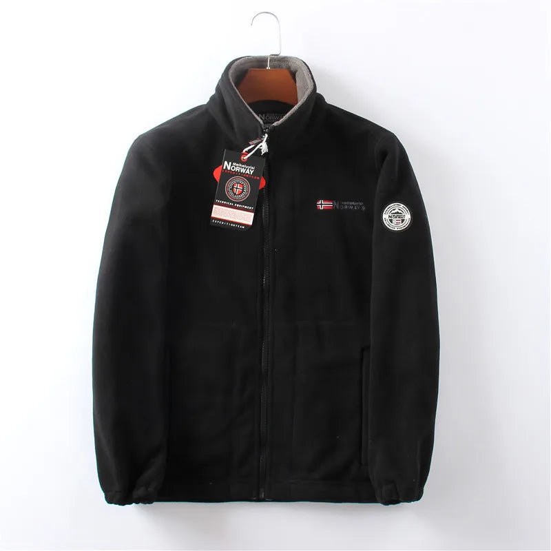 Stay warm & stylish in this men's full-zip winter jacket, perfect casual outerwear for cold days.