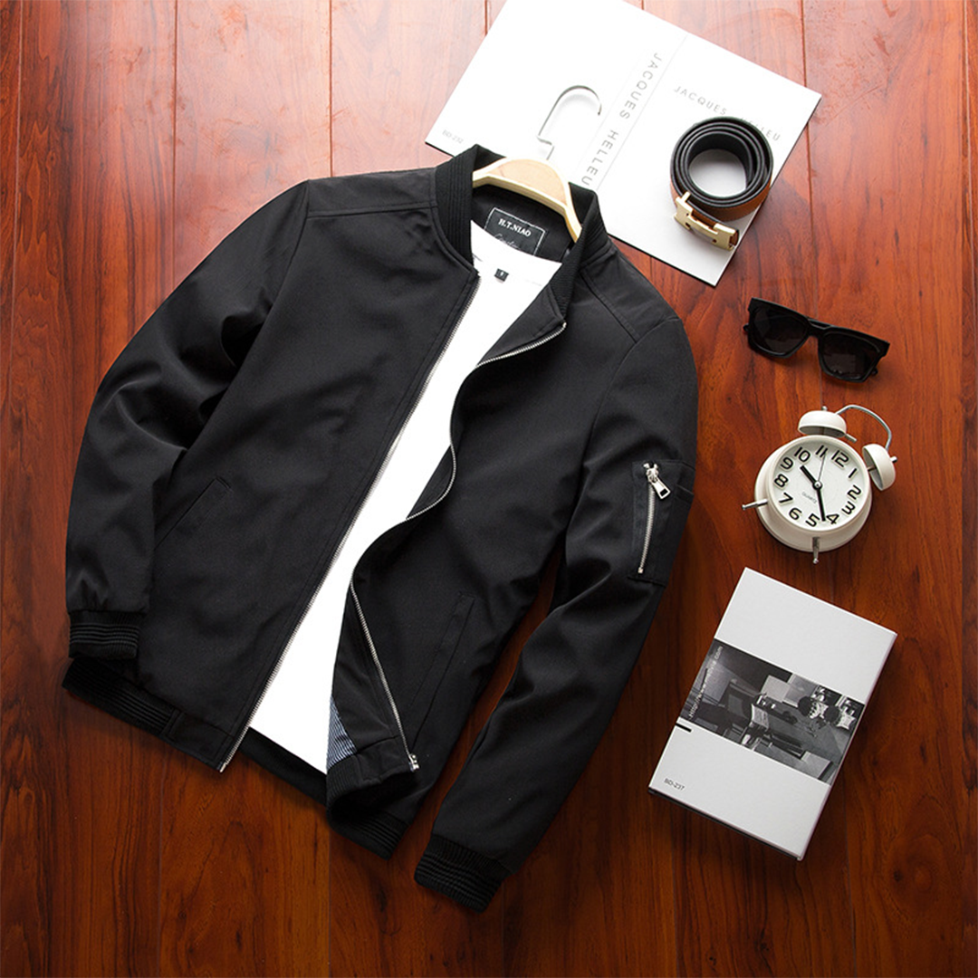 Men's casual zipper jacket with stand-collar, stylish and lightweight for everyday wear.
