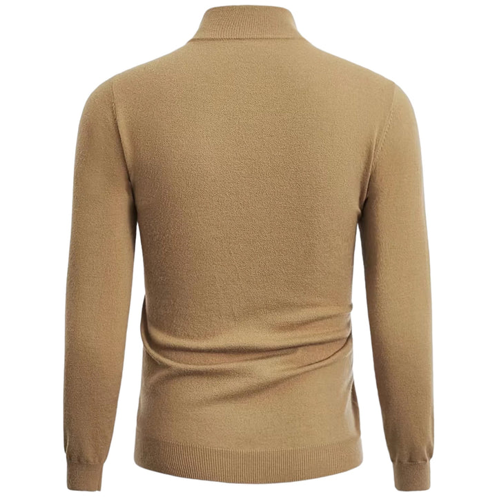 Versatile men's long sleeve half-zip pullover with collar neck, ideal for sporty style or casual men's fashion.