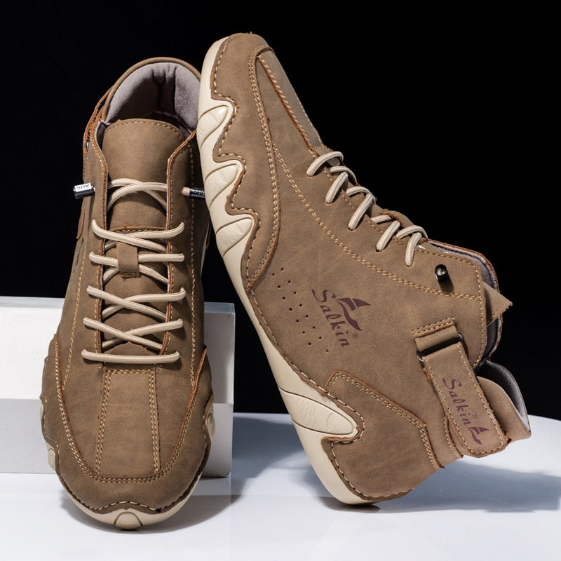 Health shoes for men: orthopedic design offering arch support and effective foot pain relief.