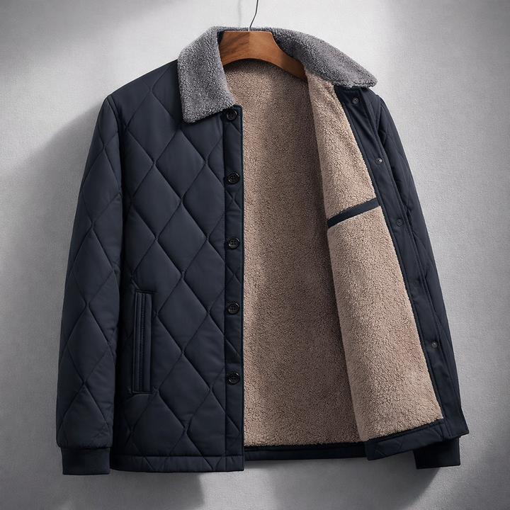 Versatile men's quilted jacket with full zip. Stylish and warm outerwear, perfect for winter and cold weather.