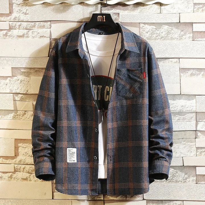Versatile men's plaid flannel shirt, a stylish long sleeve button-up for casual comfort and streetwear fashion.