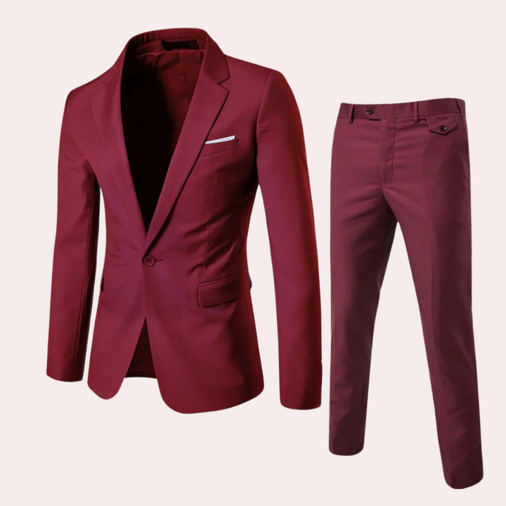 Sophisticated men's slim fit suit, blending comfort and style. Excellent for business, formal, or special events.