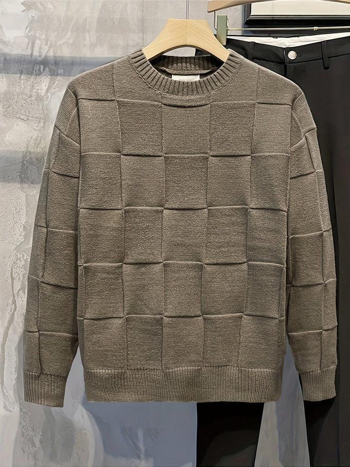 Men's stylish stretch crew neck pullover sweater, perfect for comfort and versatile casual wear.