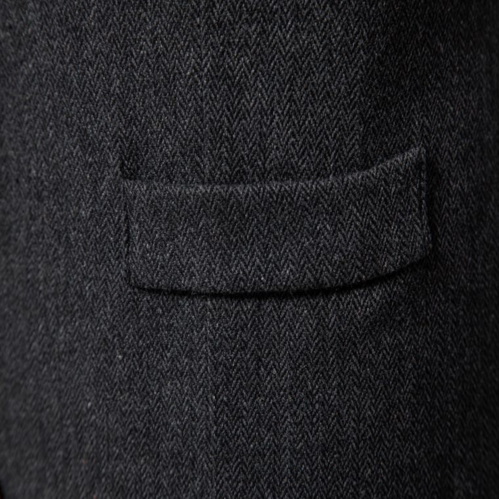Versatile men's gilet vest for smart casual or semi-formal occasions, enhancing any menswear style.