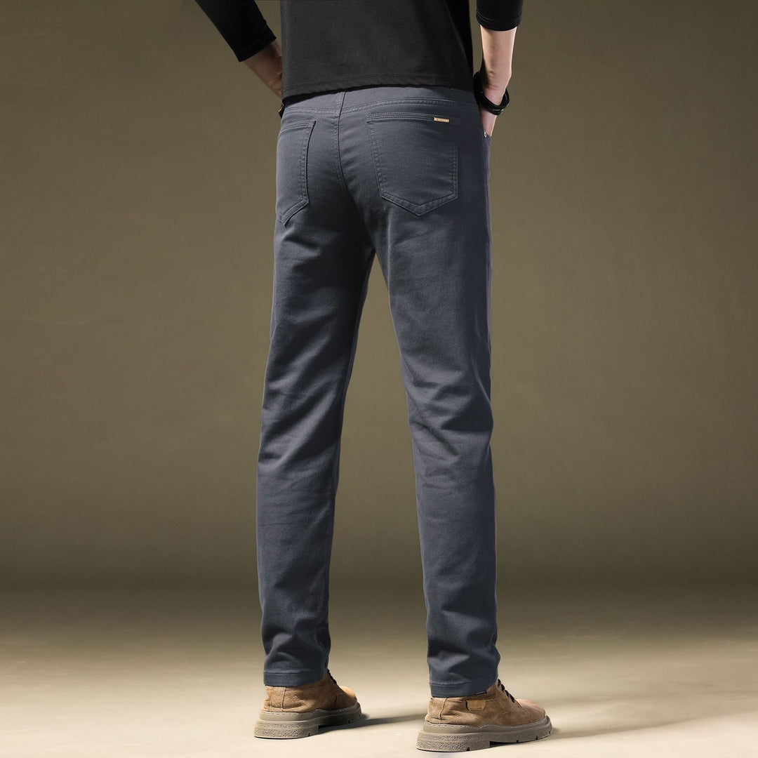Refined men's tailored cotton trousers, elegant & comfortable, a modern essential for menswear.