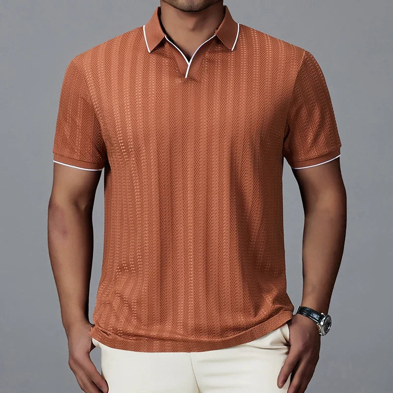 Men's tailored fit knitted polo shirt with short sleeves, ideal for casual wear.