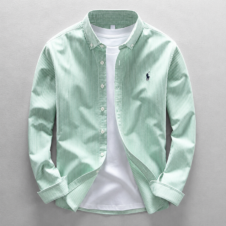 Classic men's long sleeve Oxford shirt with tailored fit. Comfortable button-down for versatile casual wear.