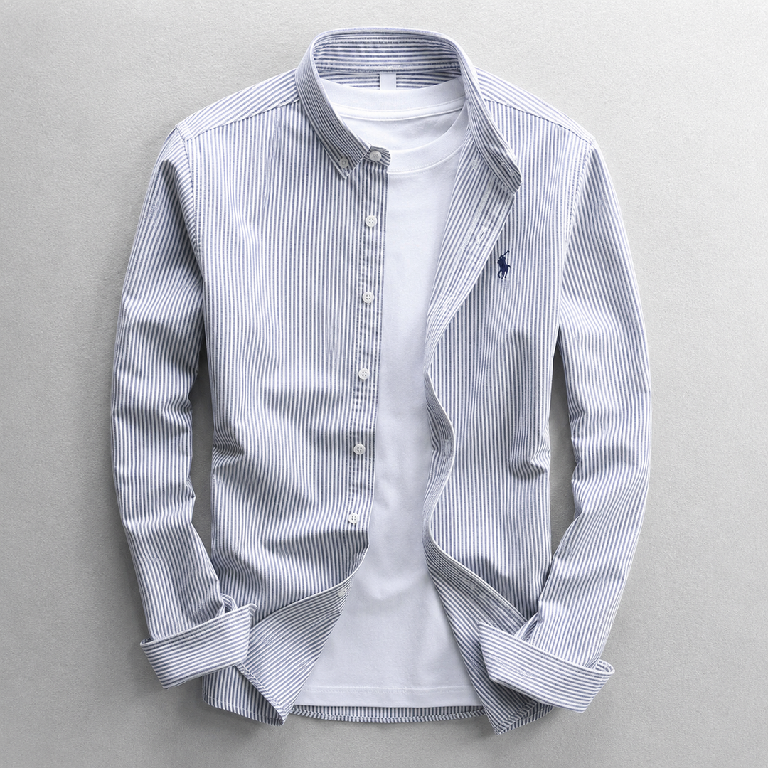 Stylish men's tailored Oxford shirt, button-down. Long sleeve comfort, perfect for smart casual & everyday.