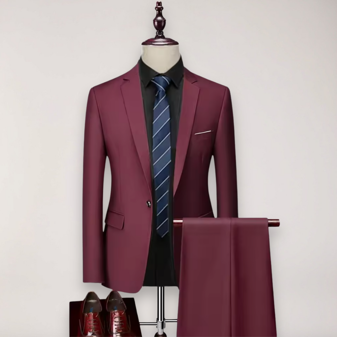 Versatile men's two-piece suit. Ideal professional attire for business meetings, formal events & smart casual.