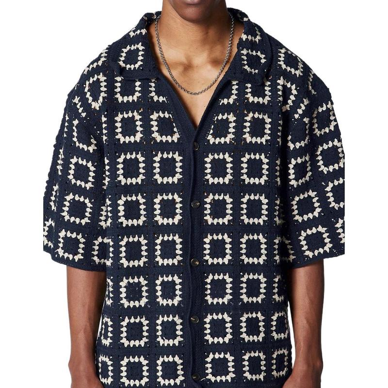 Men's textured knit shirt, short sleeve, for casual summer style. Modern fit & comfortable.