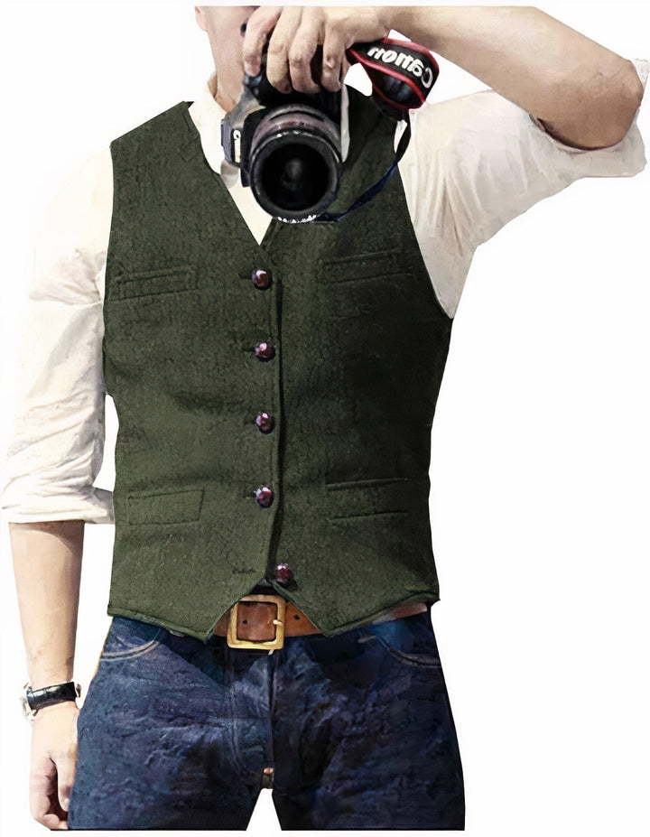 Versatile men's tailored vest, ideal for a smart casual look or layering. A timeless wardrobe staple.