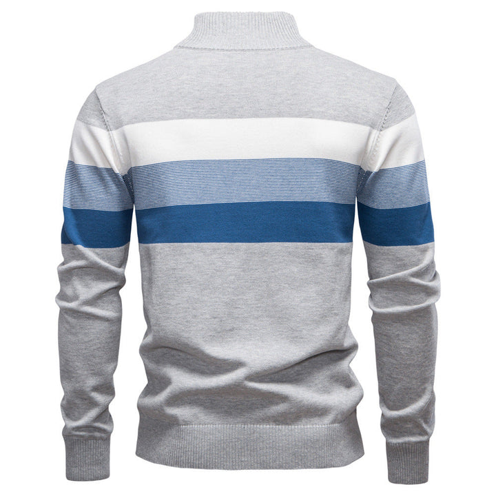 Casual men's colorblock half-zip sweater, long sleeve, cozy and fashionable.