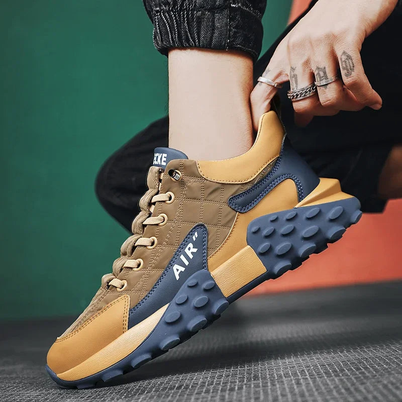 Stylish men's air cushion sneakers, Noah, perfect for everyday wear and ultimate walking comfort.