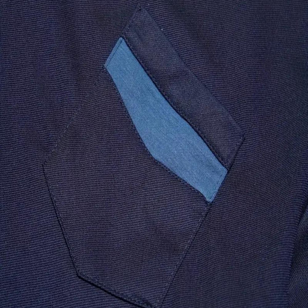 Comfortable Leo men's short sleeve polo, ideal for casual, smart-casual and modern men's fashion.