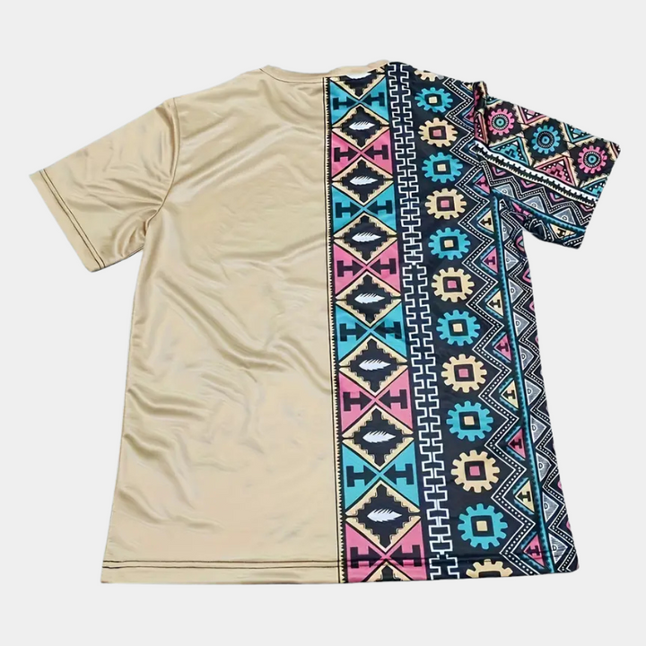 Comfortable men's trendy t-shirt, featuring a modern casual style and relaxed fit. Perfect for everyday apparel.