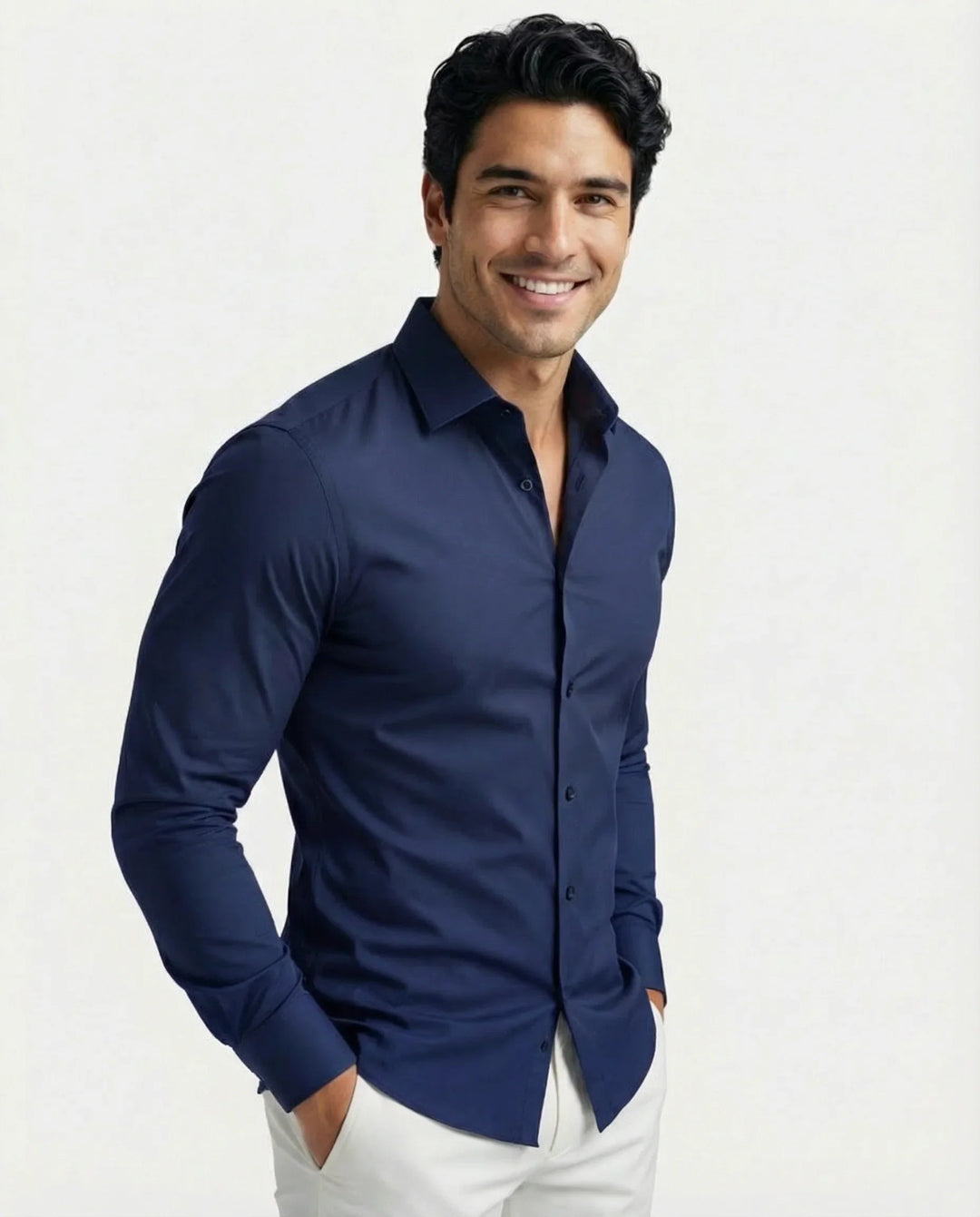 High-performance men's dress shirt: breathable, wrinkle-resistant for optimal all-day comfort.