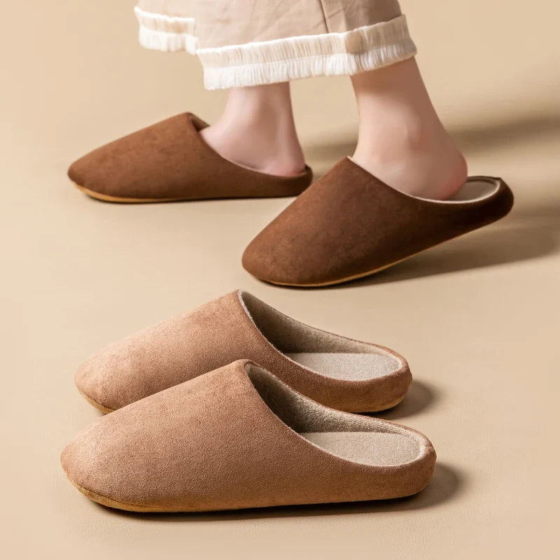 Comfortable men's slippers, ideal indoor footwear for relaxed style and warmth.
