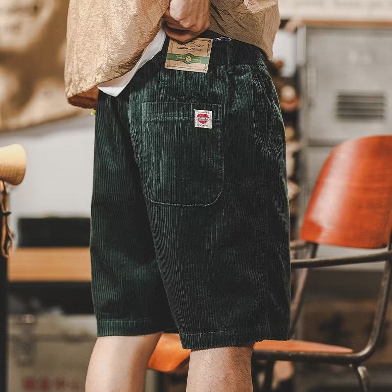 Ultra-comfy men's drawstring shorts in a relaxed fit, ideal for casual summer and leisure wear.