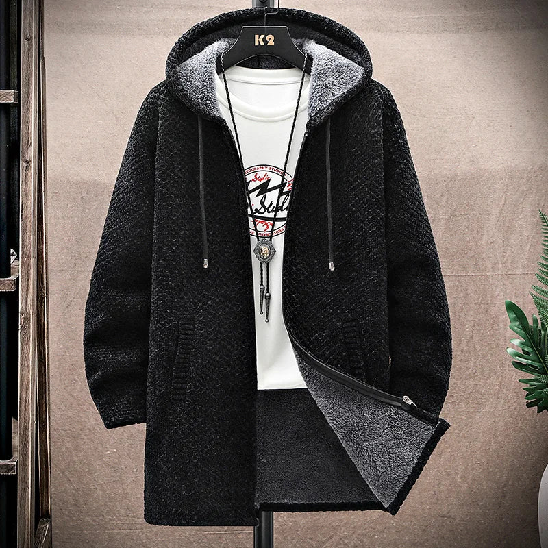 Ultra-soft men's full-zip jacket, providing warmth and casual style for daily wear.
