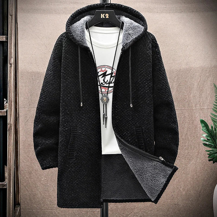 Ultra-soft men's full-zip jacket, providing warmth and casual style for daily wear.