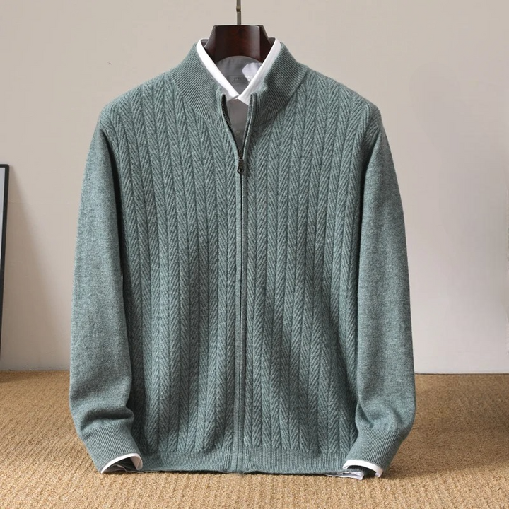 Stylish men's winter sweater, ultra-soft knit for casual elegance & comfortable all-day wear.