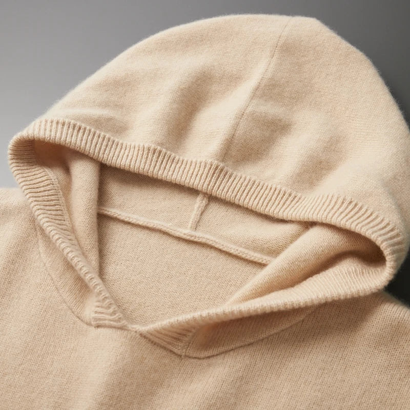 Warm men's pullover hoodie, ideal for cozy casual wear & relaxing lounge sessions.
