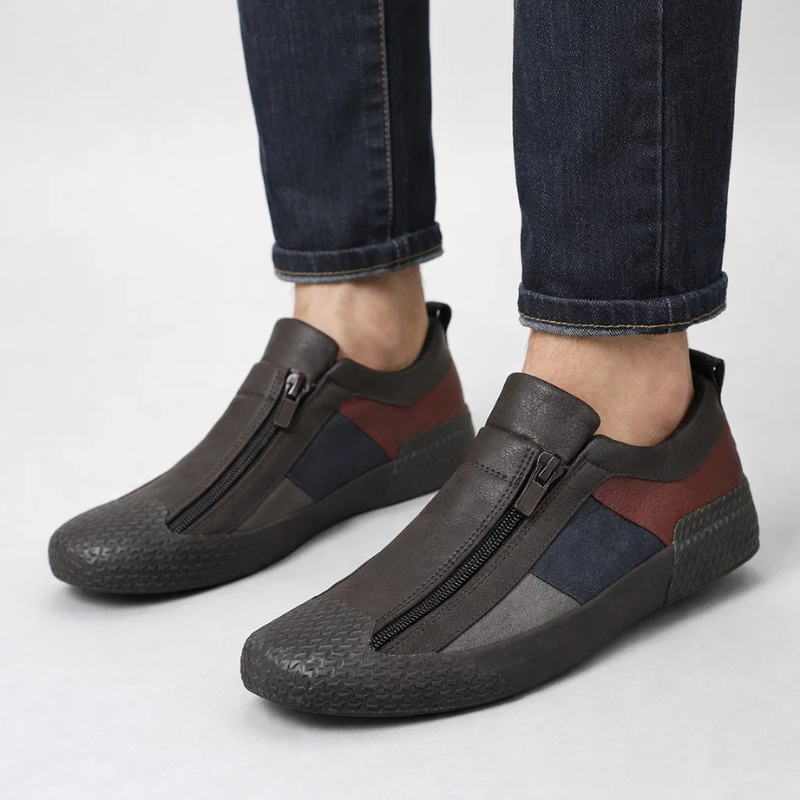 Cushioned men's sneakers: The ultimate urban comfort shoe combining style and all-day wearability.