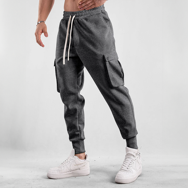 Men's easy care cargo joggers with flexible fit, perfect for everyday casual wear & athletic style.