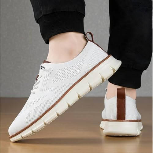Lightweight men's shoes for urban adventures, breathable and comfortable.