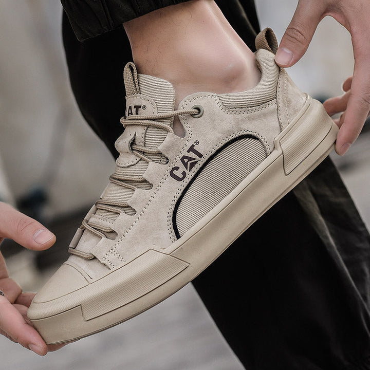 Everyday wear men's sneakers, UrbanEdge Comfort, with superior walking support.