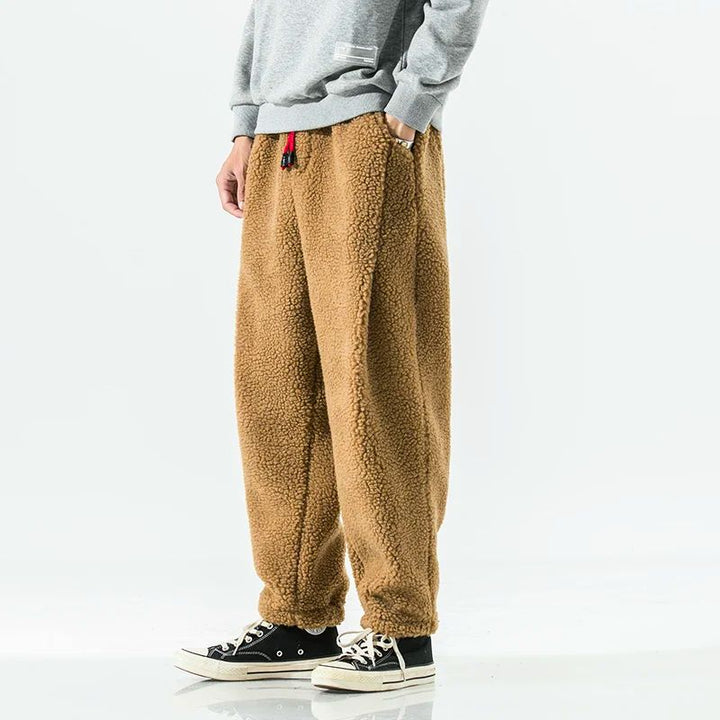 Men's Valby wool joggers, ultimate warmth & comfort for winter. Perfect for cold weather.