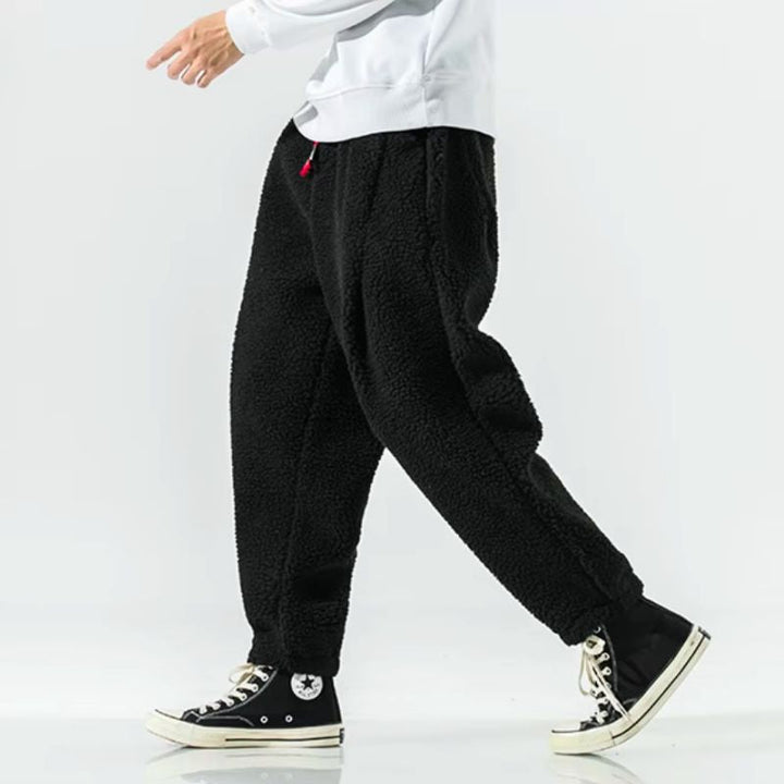 Men's fashion Valby wool joggers, combining style, warmth, and a comfortable relaxed fit for winter.