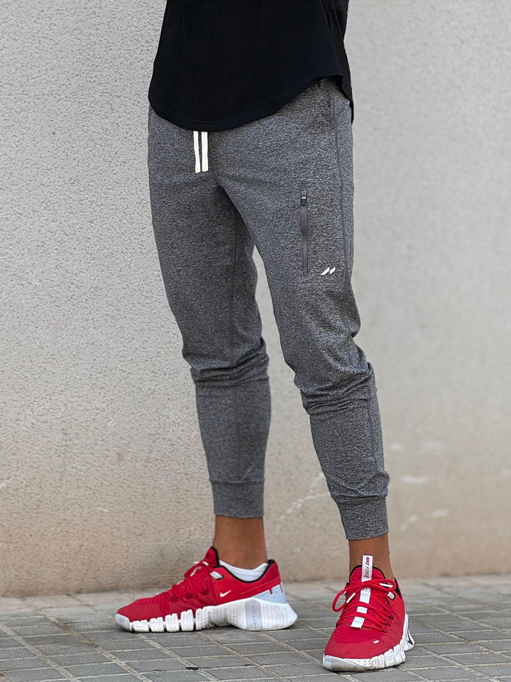 Casual Valencia men's stretch pants, perfect for laid-back everyday style.
