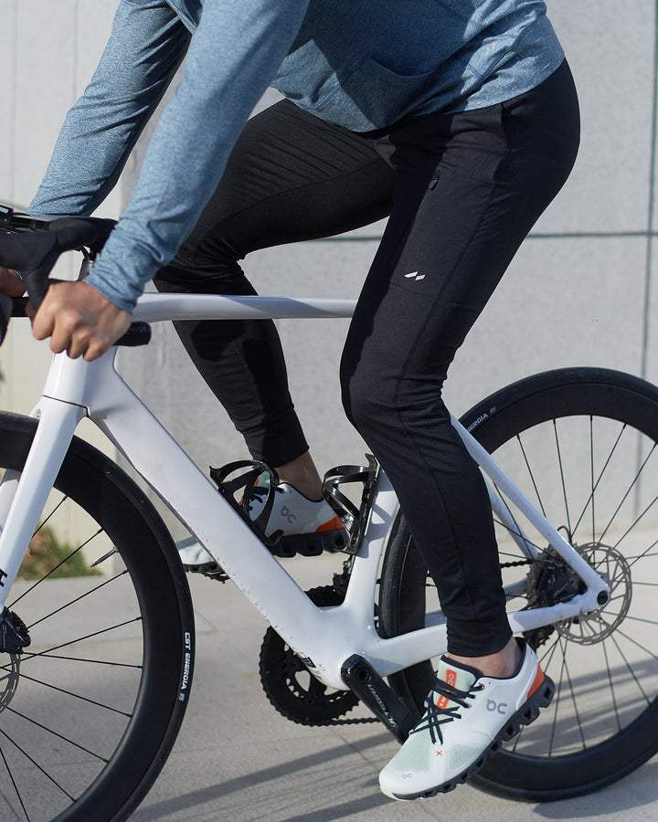 Everyday men's Valencia stretch bottoms, comfort and durability for daily use.
