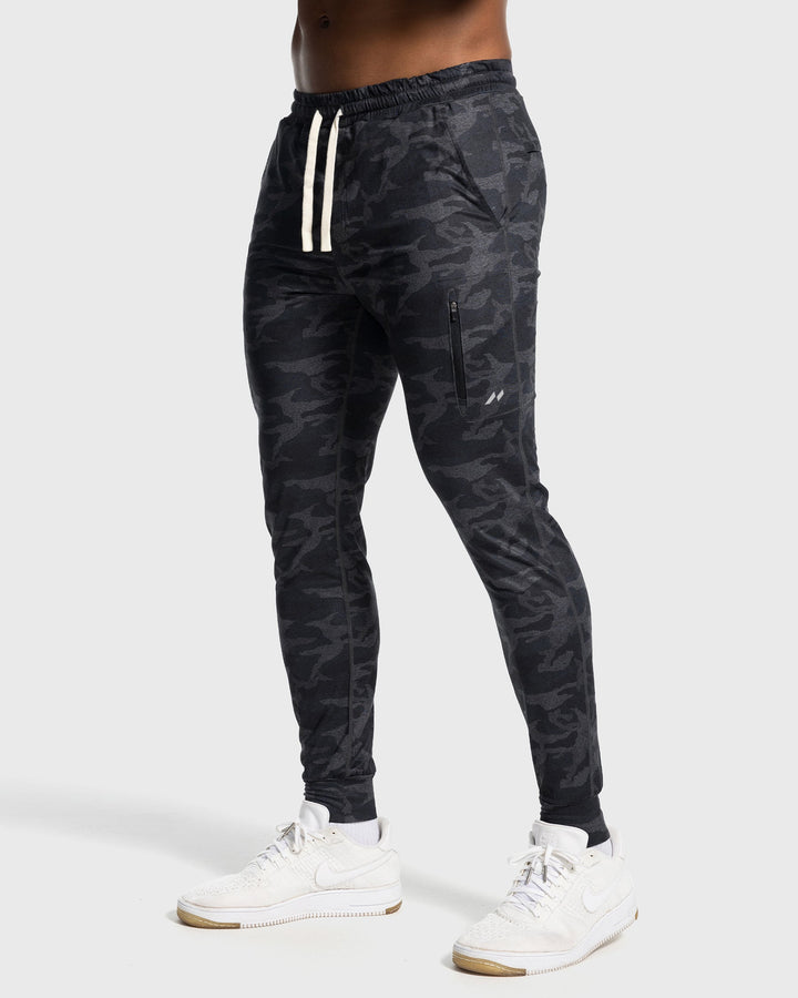 Athletic men's Valencia everyday joggers, versatile for workouts and leisure.